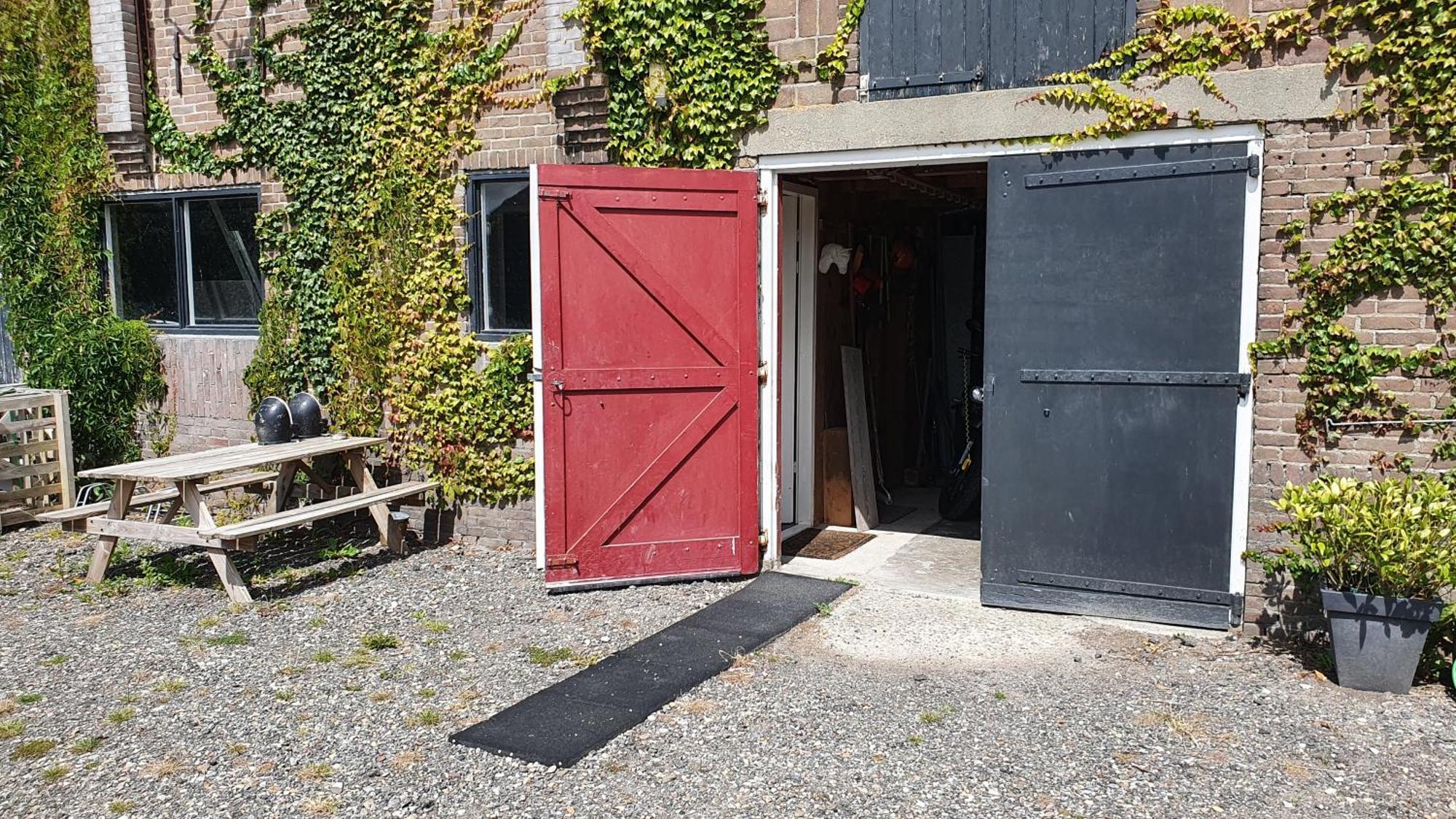 Dongjum De Stjelp B&B 외부 사진